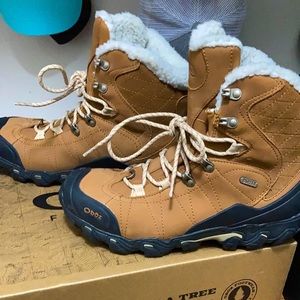 Oboz boots. Unisex size 11 women/9 men. Brand new.